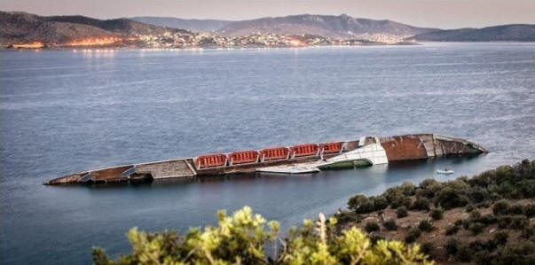 sunkenships02 12 останки, които могат да се видят без подводни съоръжения