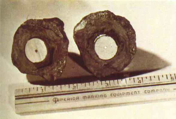 "Запалителна свещ" от Косо, възраст 500 хиляди години