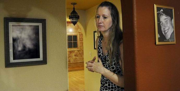 Американец снима десетки хиляди призраци.