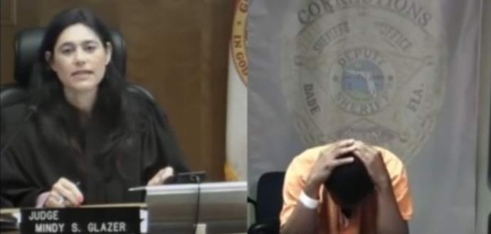 Американският престъпник избухна в сълзи, след като разпозна бившия съученик в съдията