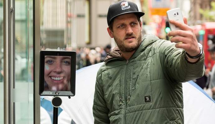 „Австралиецът