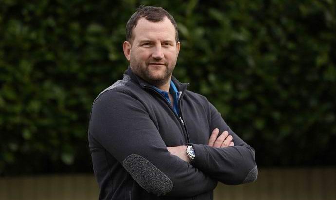 Британецът, непрекъснато говорейки в килията си, почина от рак на мозъка