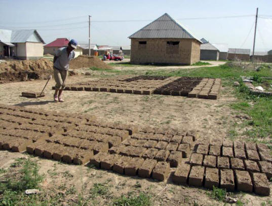 Къща в татарското гробище