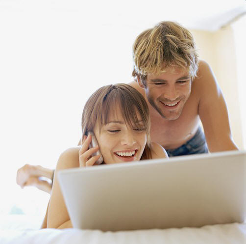 Няколко-у-компютър