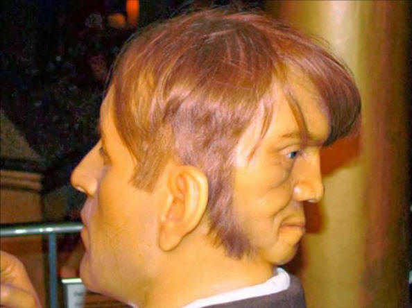 Човек с две лица Едуард Мордрейк