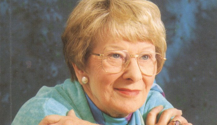 Среден художник Coral Paulge