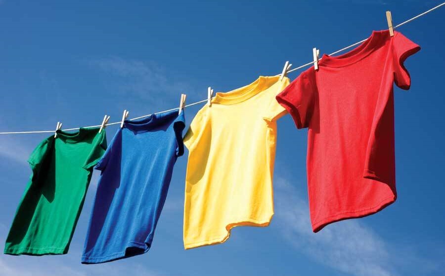 Индийските учени получиха електричество от мокри дрехи