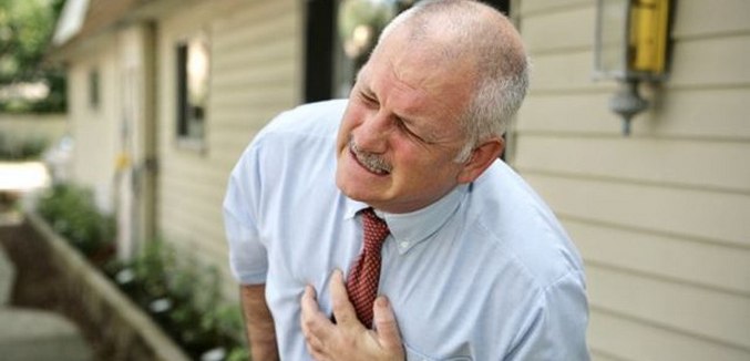 Инфаркт на безлюдно място: какво да правя?