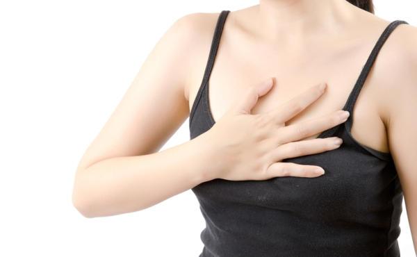 Когато сърби дясната гърда 