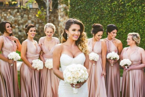 каква е мечтата на сватбата на приятелка 