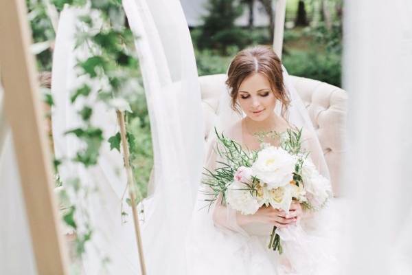 мечта книга сватбена рокля върху себе си 