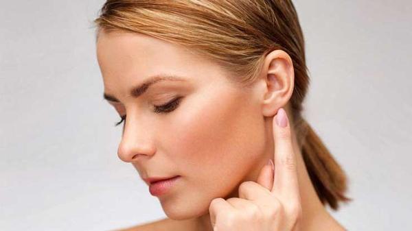 Причини за сърбеж на лявото ухо 