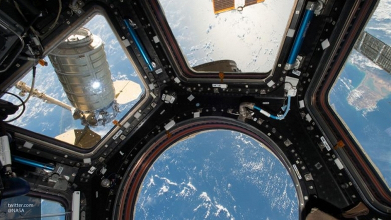 ISS камерата хвана човек в космоса без скафандър