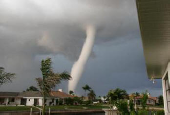 Къде отидоха торнадотата?