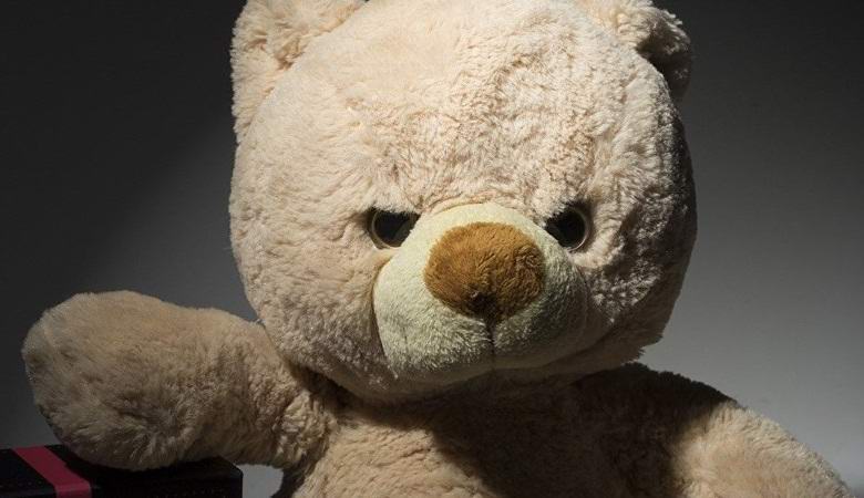 Мистериозно съживена играчка удари камерата