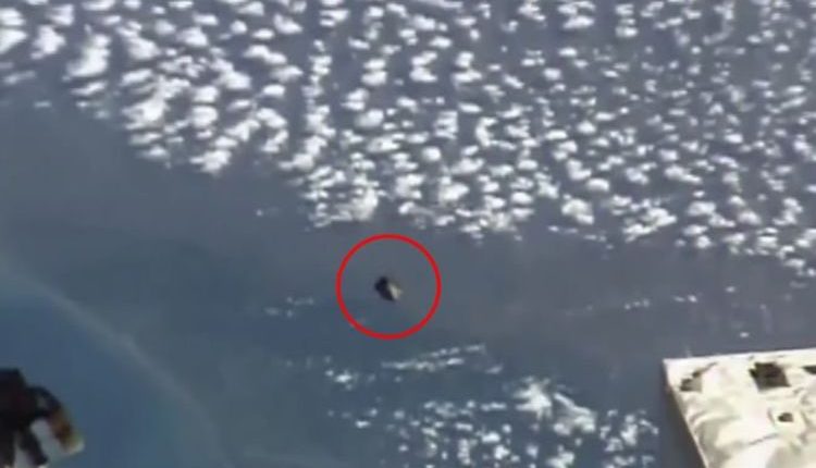 НАСА не обяснява кой космически обект е бил близо до МКС повече от 20 минути 