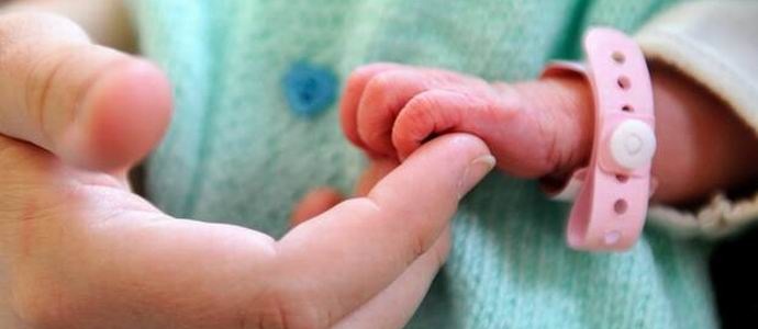 Новородено момче стана най-младият британски донор