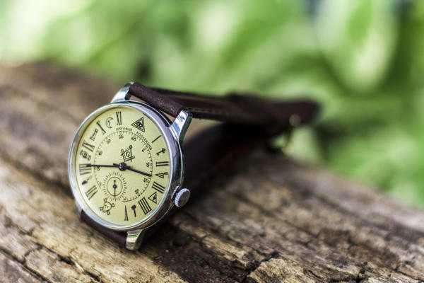 Ръчен часовник 