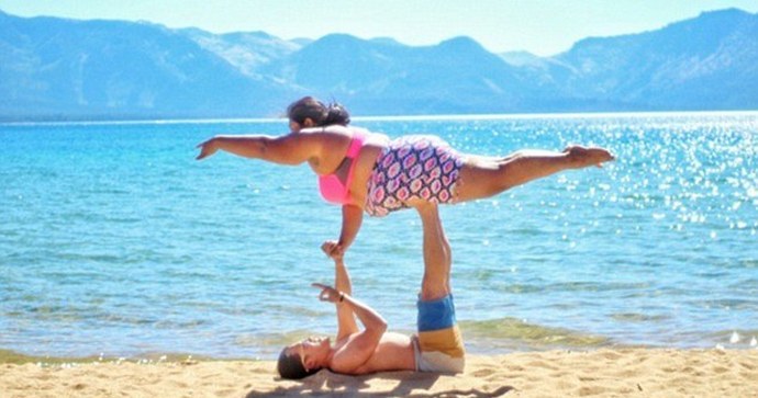 Можеш да си пластичен и щастлив дори с пълно тяло.