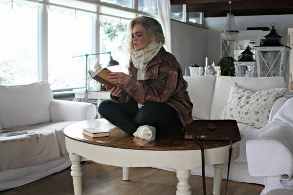 защо не седне на масата 