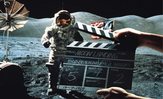 Защо СССР не изложи американската лунна заговор?