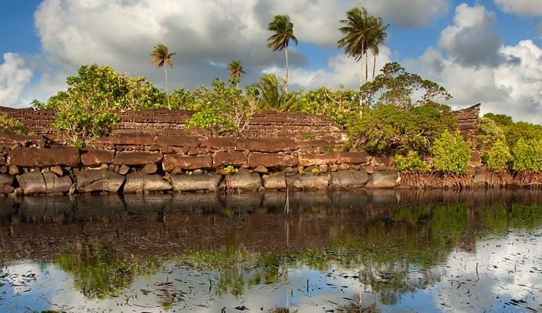 Получихте нови сателитни снимки на невероятния воден град Нан Мадола.