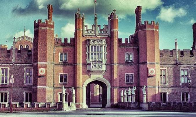 „Призракът