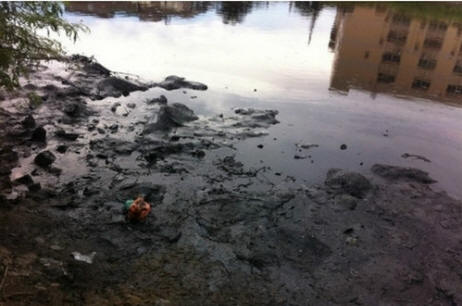 Замърсяване на реките в Китай
