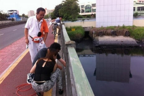 Замърсяване на реките в Китай