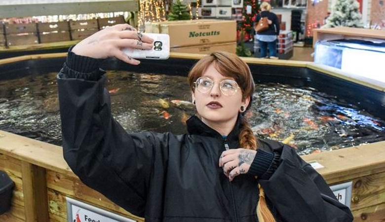 Снима риба с лицето на Исус Христос