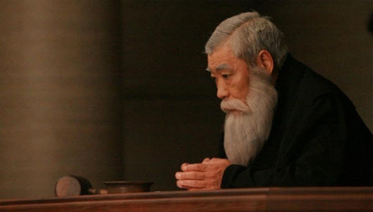 Ace Attorney--японски филм-игра-адаптация по Такаши-Miike-NYAFF-Япония Cuts-2012-Акира-Емото-620x