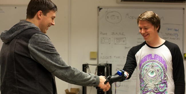 Перфектни протези? Лесно е ...