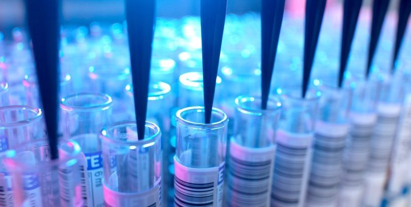 САЩ започват опити с хора за коронавирусна ваксина 