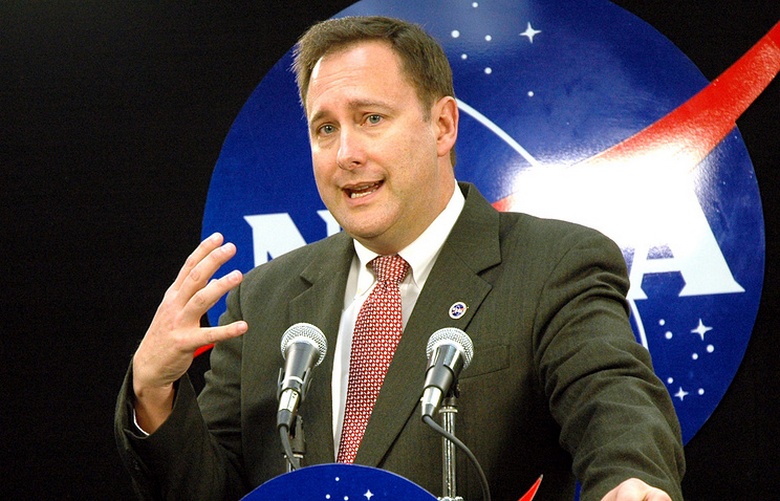 САЩ официално обявиха, че се връщат към лунната програма