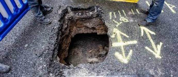 В Дъблин откриха таен тунел на парламентаристи в бардак