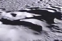 В кадрите, предавани от сондите на НАСА от Луната, имаше руини на някаква структура