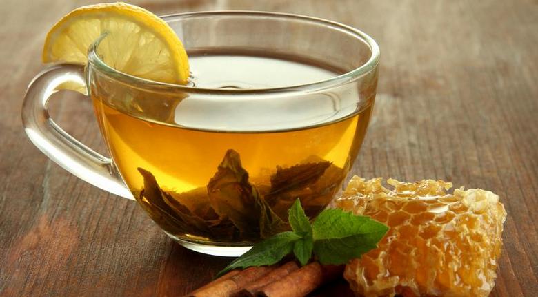 Пиенето на течност от древноегипетски саркофаг - удължаване на живота