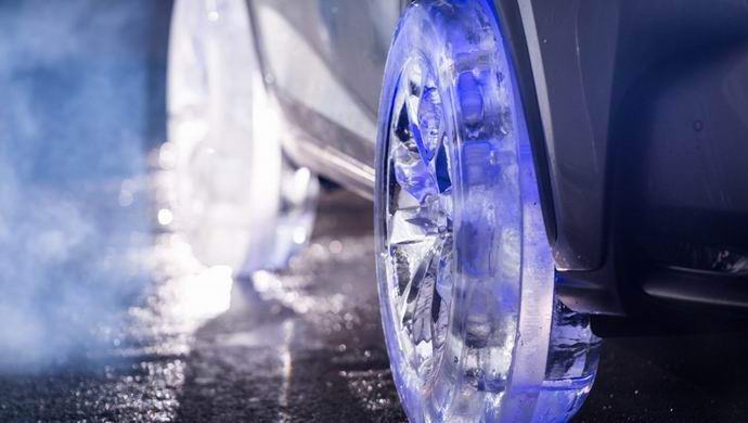 Японците тестваха ледените колела за колата