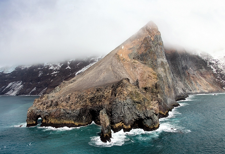 Загадките на пустия остров Бувет