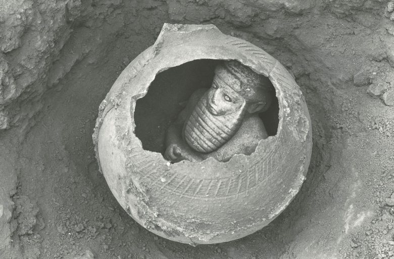 Тайнствена статуя от шумерския град Урук