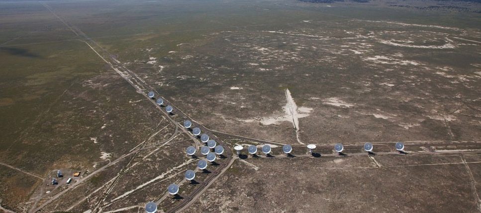 Суперкомпютър стартира да сканира „цялото небе“ за признаци на извънземен живот 