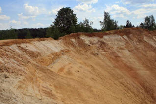 Страховитата памет на пясъчна яма