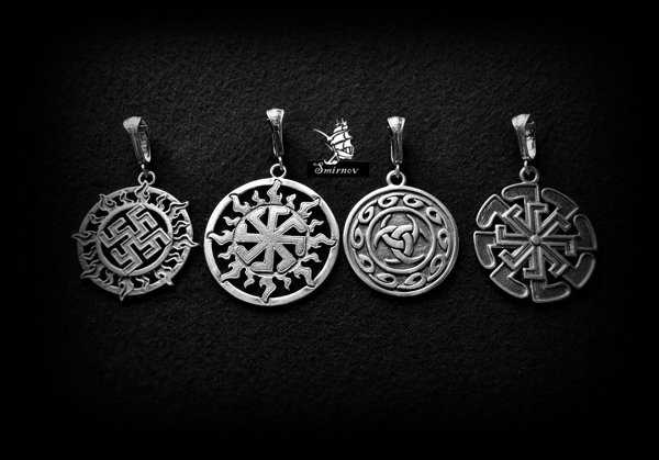 Скандинавски амулети 